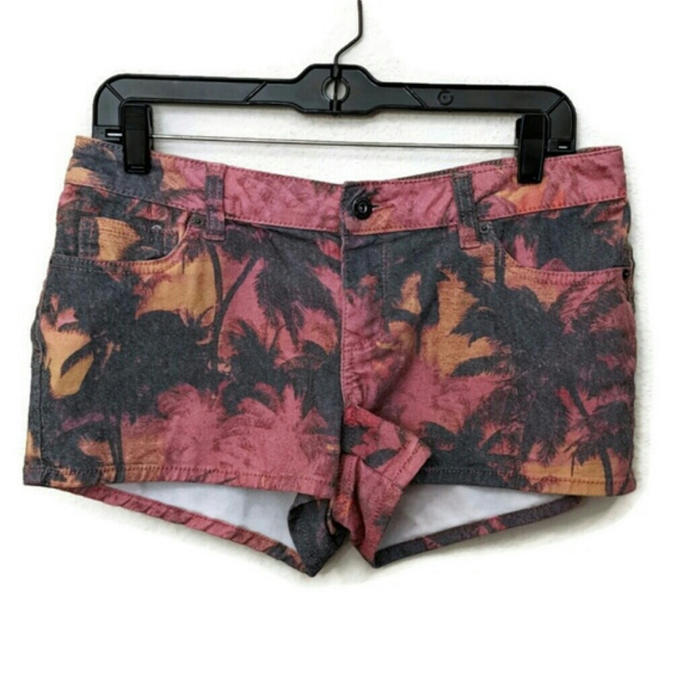 Arizona Summer Jean Shorts